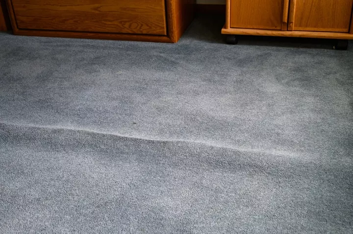 Carpet Stretched Without Moving Furniture
